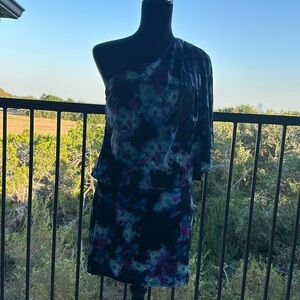 Short one shoulder dress